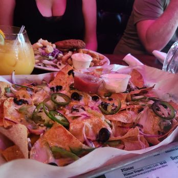 Pubwells - Nachos! Good! - Pubs Near Me - Ottawa, Ontario