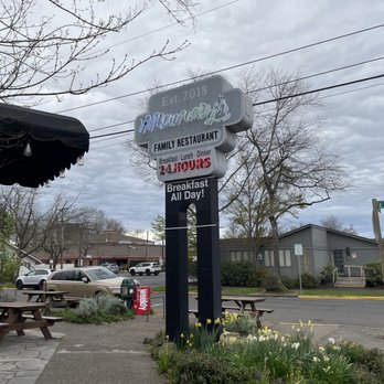 Mandy's Family Restaurant - Open 24 hours - American Near Me - Eugene, Oregon
