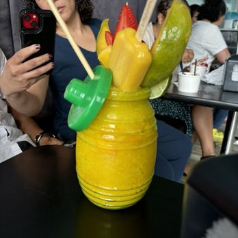 Ice 'N' Roll - Mango - Ice Cream & Frozen Yogurt Near Me - Fall River, Massachusetts