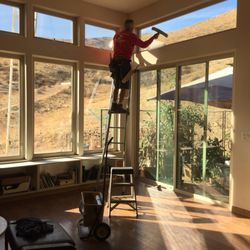 Integrity Window Cleaning - Window cleaning interior