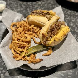 Esports Zone - Philly cheesesteak