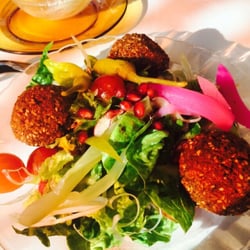 Comptoir Libanais - Falafel and fattoush salad