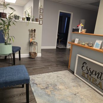 Essential Kneads - Welcome! - Massage Therapy Near Me - Lincoln, Rhode Island