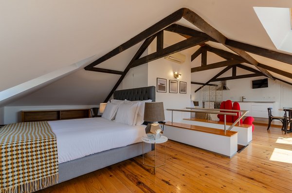 Quinta Colina by Shiadu by null