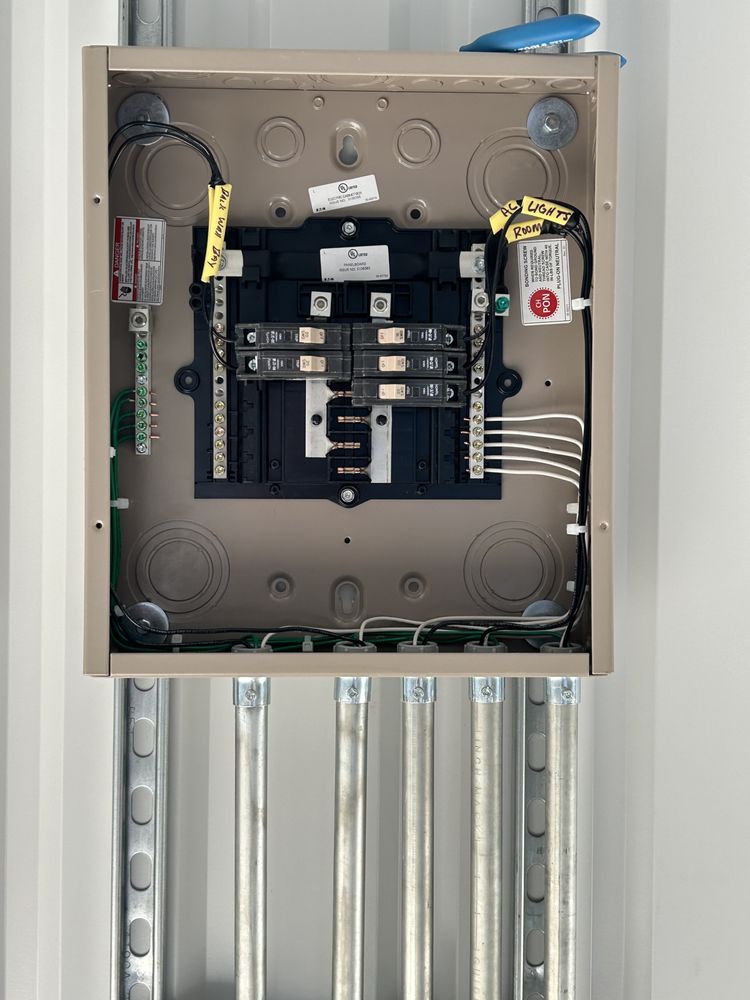 Slide of Q Electric