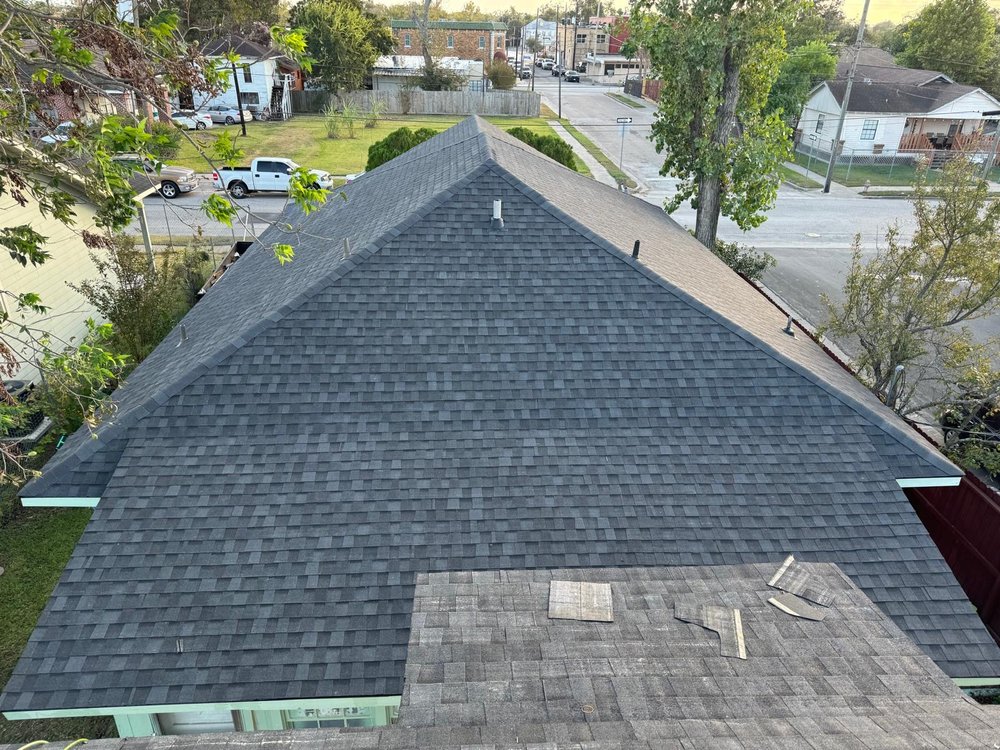 Slide of E & S Professional Roofing