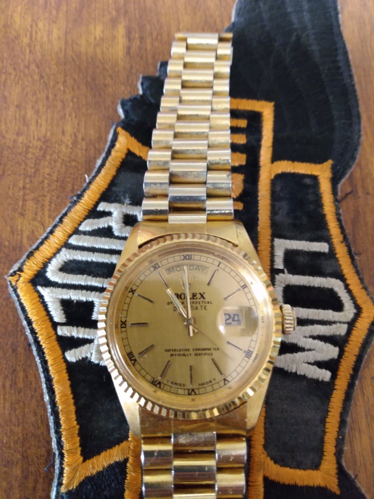 GOLDNPAWN Updated September 2024 2362 Peters Creek Rd NW, Roanoke