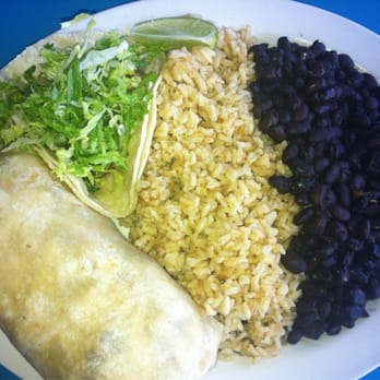 Wahoo's Fish Taco - #4 chicken burrito, carne taco, brown rice, black beans - Mexican Near Me - Tustin, California Wahoo's Fish Taco - #4 chicken burrito, carne taco, brown rice, black beans - Mexican Near Me - Tustin, California