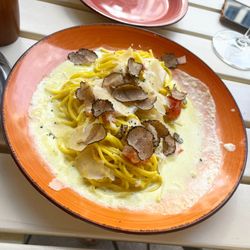 Weingalerie und Café NÖ! - The most amazing truffle pasts