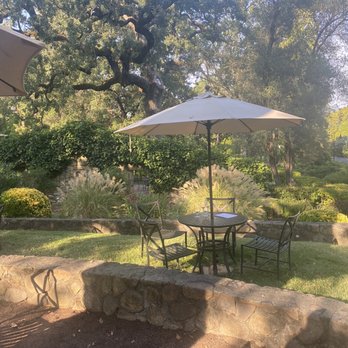 Beringer Vineyards - Under the Oaks - Wineries Near Me - St. Helena, California Beringer Vineyards - Under the Oaks - Wineries Near Me - St. Helena, California