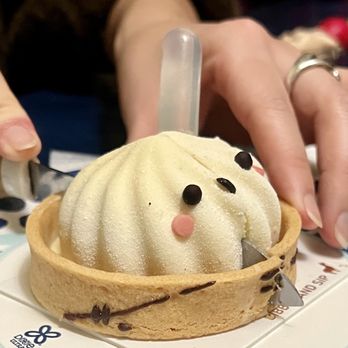 Bibble & Sip - Pastry cutting - Coffee & Tea Near Me - New York, New York Bibble & Sip - Pastry cutting - Coffee & Tea Near Me - New York, New York