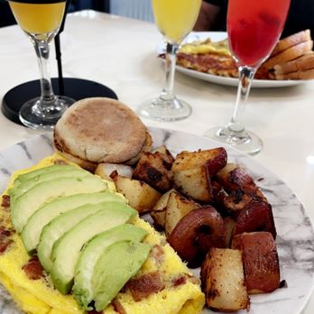 Mimosa Cafe - Breakfast & Brunch Near Me - Bakersfield, California
