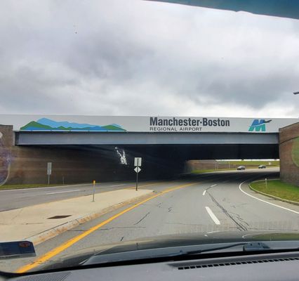 Manchester-Boston Regional Airport by null