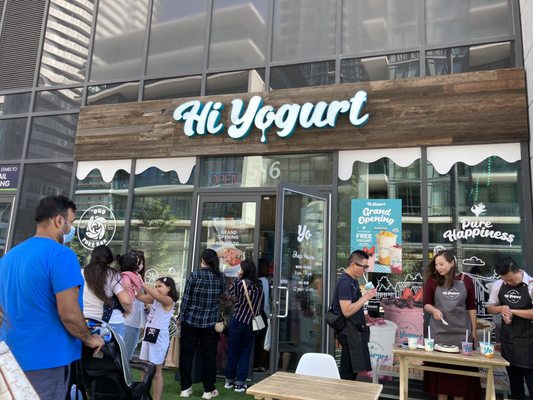 Hi Yogurt (Mississauga) by null
