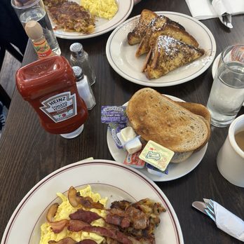 Tramway Diner - Challah French Toast and Eggs, Bacon, and Home fries with Rye Toast - Diners Near Me - New York, New York