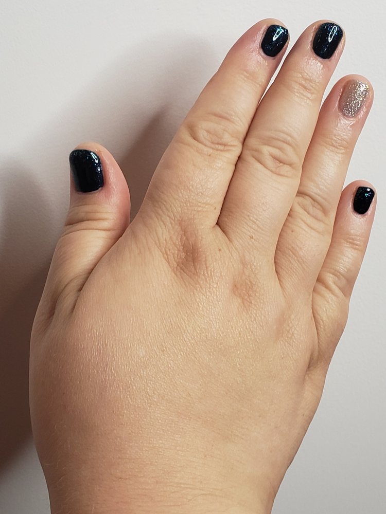 GINGER ROOTS SALON Updated October 2024 16 Reviews 207 Main St