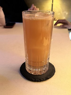 Honeycomb Hi-Fi Listening Bar by null