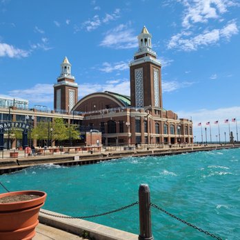 Navy Pier - Landmarks & Historical Buildings Near Me - Chicago, Illinois Navy Pier - Landmarks & Historical Buildings Near Me - Chicago, Illinois