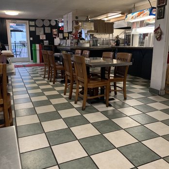 Angelo's Picnic Pizza - Interior - Pizza Near Me - Smyrna, Tennessee Angelo's Picnic Pizza - Interior - Pizza Near Me - Smyrna, Tennessee