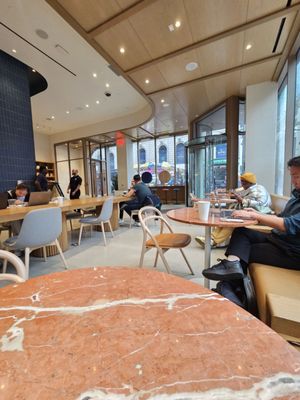 Capital One Café by null