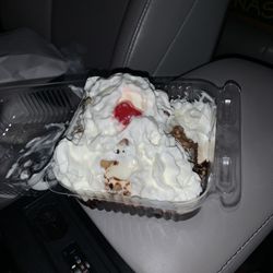 Oscar's Frozen Custard