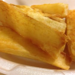 La Villa De Don Pollo - Yuca Frita
