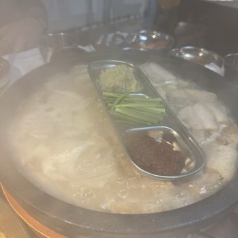 Dawa Kitchen - Garlic Su Yuk - Korean Near Me - Garden grove, California Dawa Kitchen - Garlic Su Yuk - Korean Near Me - Garden grove, California
