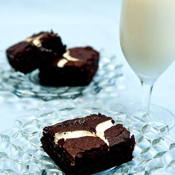 EAT - Chocolate Fudgy Brownies with Caramel & Marshmello, Oct 2011 - Food Delivery Services Near Me