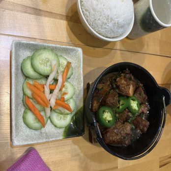Em Vietnamese Kitchen - Suon Kho - Vietnamese Near Me - Brooklyn, New York