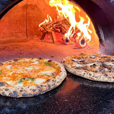 Bella Luna Pizza by null