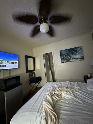 Pacific Marina Inn by null