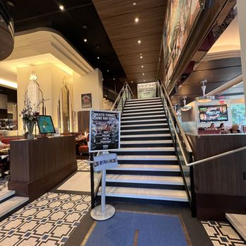 Silver Diner - Interior with upstairs roof top - Diners Near Me - Washington, DC, District of Columbia Silver Diner - Interior with upstairs roof top - Diners Near Me - Washington, DC, District of Columbia