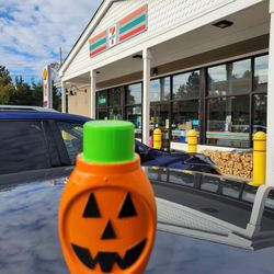 7-Eleven - Pumpkin was here
