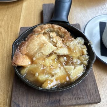 Station 16 - Caramel Apple Pie (I would come back just to have this! It came a la mode!!) - Seafood Near Me - Sacramento, California Station 16 - Caramel Apple Pie (I would come back just to have this! It came a la mode!!) - Seafood Near Me - Sacramento, California