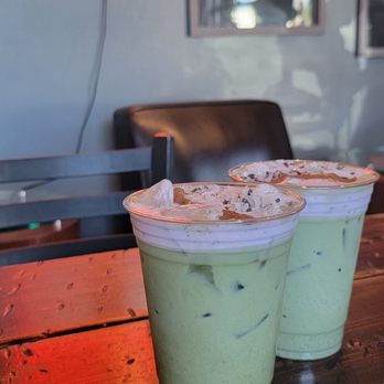 Shift Coffee House - Coffee & Tea Near Me - Sacramento, California