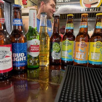 DJ's Clam Shack - Drinks - Seafood Near Me - Key West, Florida DJ's Clam Shack - Drinks - Seafood Near Me - Key West, Florida