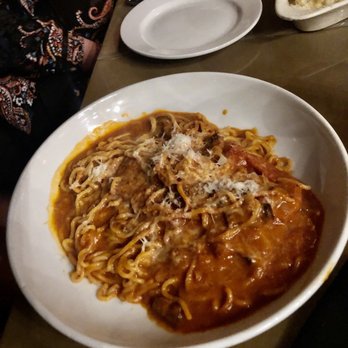 Alleia - Spaghetti All ' Amatriciana - Italian Near Me - Chattanooga, Tennessee Alleia - Spaghetti All ' Amatriciana - Italian Near Me - Chattanooga, Tennessee