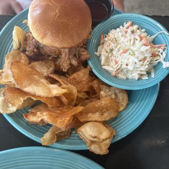 The Farmer’s Table - pulled pork sandwich - Pubs Near Me - Medina, Ohio The Farmer’s Table - pulled pork sandwich - Pubs Near Me - Medina, Ohio