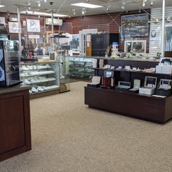 Republic Jewelry & Collectibles - Our jewelry depart has thousands of items to choose from.  Whether you like the estate selection or new jewelry we have a great selection.