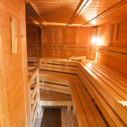 TSG Bergedorf - Schwitzen Sie sich gesund in einer unserer drei Saunen (Finnische Sauna, Dampfsauna & Farblichtsauna).