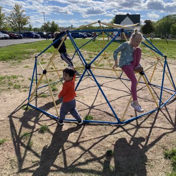 Batley's Grill & Bar - Jungle gym - American Near Me - Neenah, Wisconsin