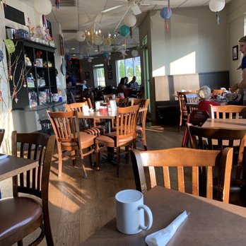 Grace's Kitchen - Lovely seating.  Notice ceiling. - American Near Me - Toledo, Ohio