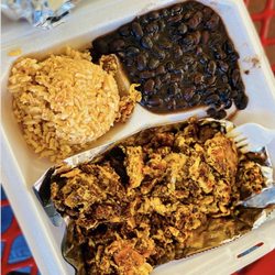 La Diva Mexican Kitchen - Chorizo and eggs with black beans and rice