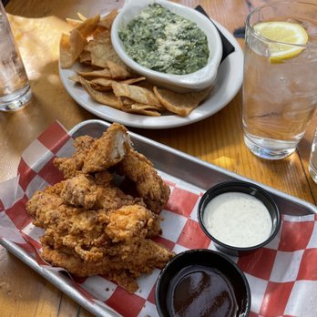 Brass Monkey - Chicken Tenders With Dipping Sauces, spinach and artichoke dip - Bars Near Me - New York, New York