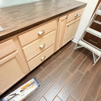Daina Painting Services - Drywall Installation & Repair Near Me Daina Painting Services - Drywall Installation & Repair Near Me