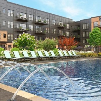 Element at Veridian - Pool deck. Our apartment overlooks this gorgeous courtyard - Apartments Near Me - Schaumburg, Illinois