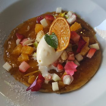 Roux - Golden apple crunch pancake with vanilla ice cream - Signature Cuisine Near Me - Buenos Aires, C