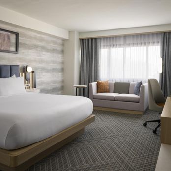 DoubleTree by Hilton Hotel Fort Lee - George Washington Bridge - Guest room - Hotels Near Me - Fort Lee, New Jersey DoubleTree by Hilton Hotel Fort Lee - George Washington Bridge - Guest room - Hotels Near Me - Fort Lee, New Jersey