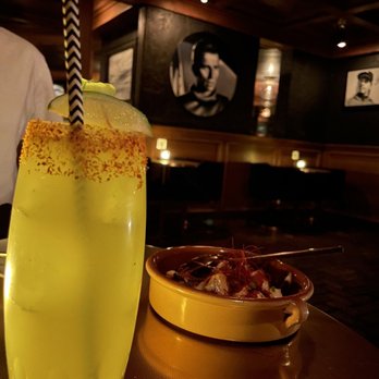 Del Rey - amazing artwork - Tapas Bars Near Me - Palm Springs, California Del Rey - amazing artwork - Tapas Bars Near Me - Palm Springs, California