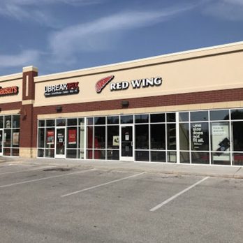 Red Wing - Store Front. - Shoe Stores Near Me - Sheboygan, Wisconsin